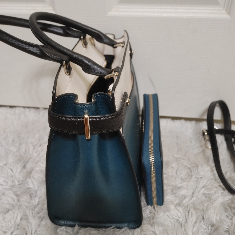 Kate Spade Staci Satchel with wallet - Picture 6 of 11